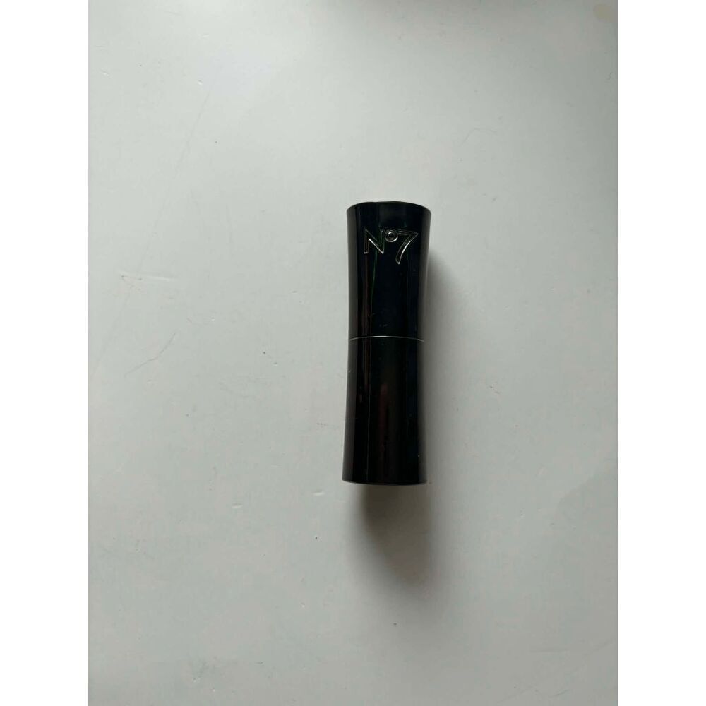 No7 Moisture Drench Lipstick 900 Pillarbox